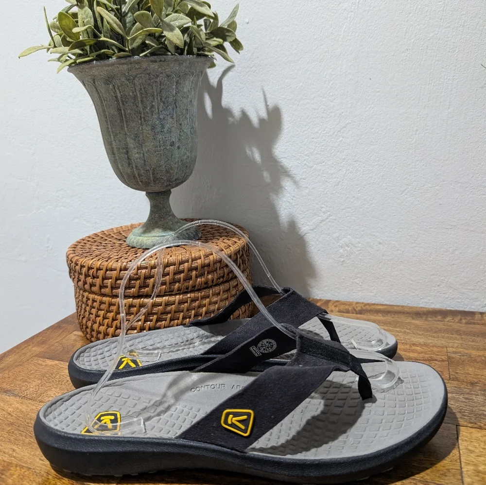 Keen Class Five Mens Size 11‎ Black Grey Casual Flip Flop Thong Sandals 1011017